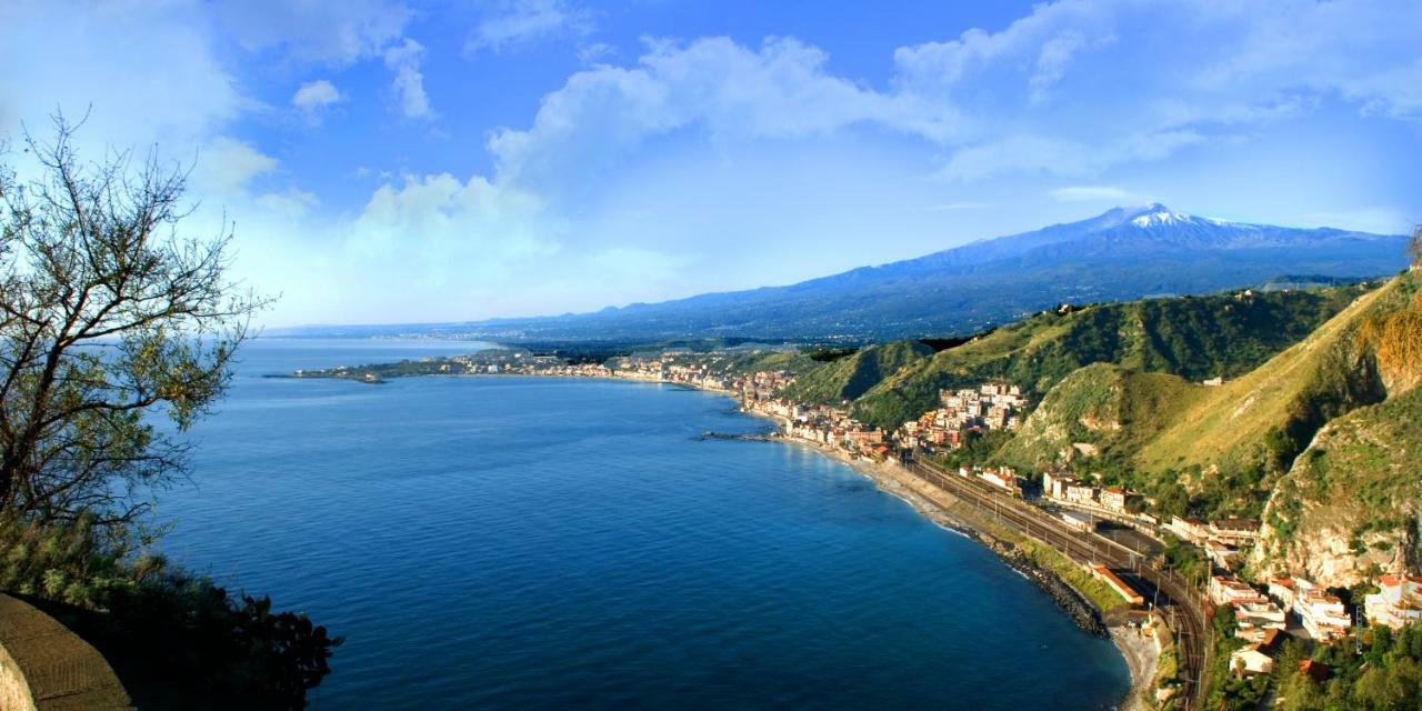 Taormina Holidays 지아르디니낙소스 외부 사진