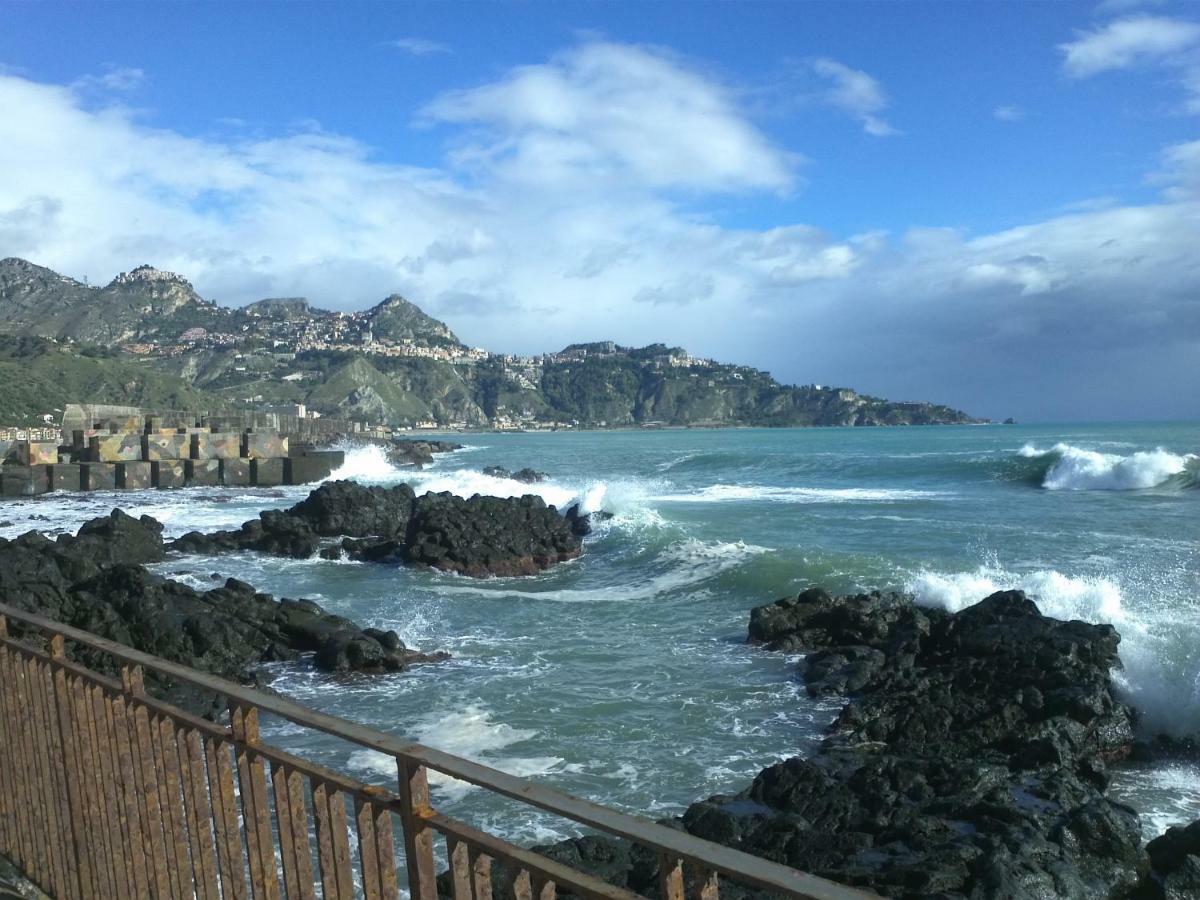 Taormina Holidays 지아르디니낙소스 외부 사진